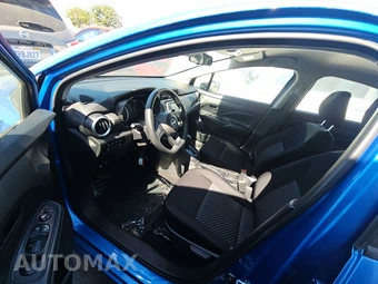 2024 Nissan Versa S – miniatura 7