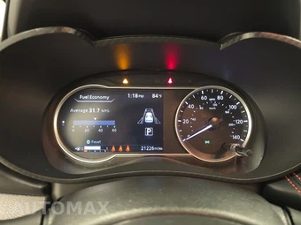 2024 Nissan Versa SR – miniatura 12