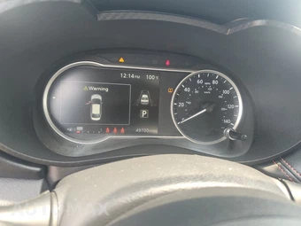 2024 Nissan Versa SR – miniatura 12