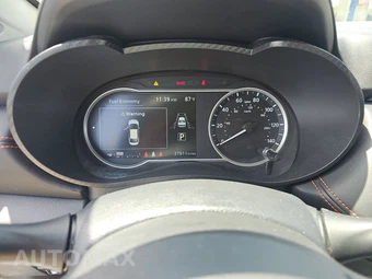 2024 Nissan Versa SR – miniatura 12