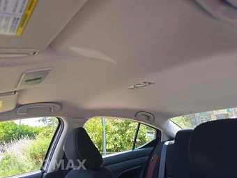 2024 Nissan Versa SR - miniatura 11
