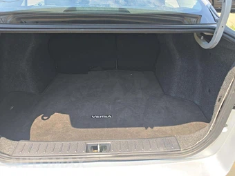 2024 Nissan Versa SR - miniatura 14