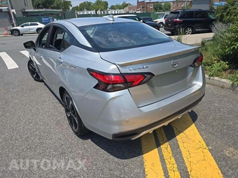2024 Nissan Versa SR - miniatura 2