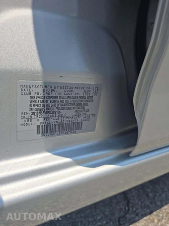 2024 Nissan Versa SR - miniatura 5