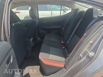 2024 Nissan Versa SR – miniatura 16