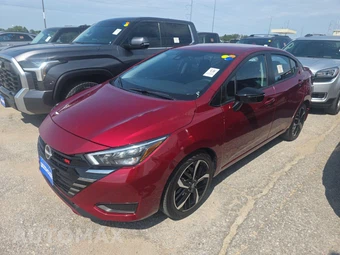 2024 Nissan Versa SR