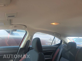 2024 Nissan Versa SR – miniatura 17