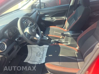 2024 Nissan Versa SR – miniatura 7