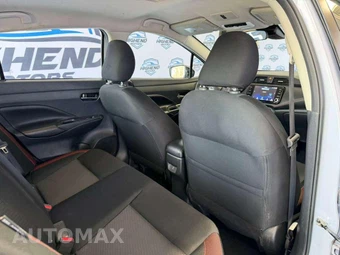 2024 Nissan Versa SR - miniatura 22
