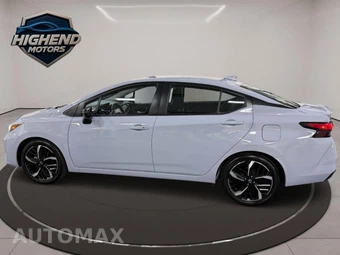 2024 Nissan Versa SR - miniatura 3