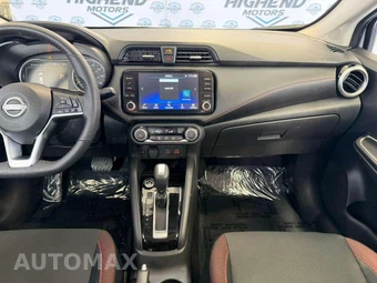 2024 Nissan Versa SR - miniatura 35