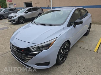 2024 Nissan Versa SR
