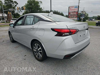 2024 Nissan Versa SV – miniatura 2