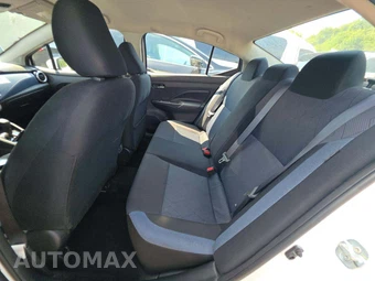 2024 Nissan Versa SV - miniatura 13