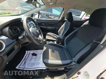 2024 Nissan Versa SV - miniatura 6