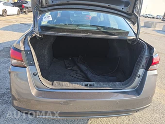 2024 Nissan Versa SV – miniatura 16