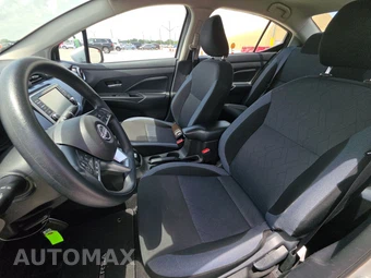 2024 Nissan Versa SV – miniatura 13