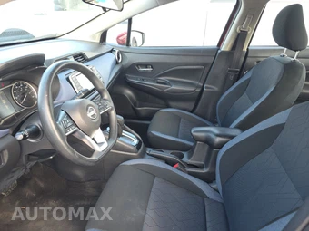 2024 Nissan Versa SV - miniatura 7