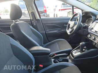 2024 Nissan Versa SV - miniatura 8