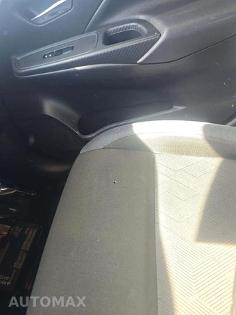 2024 Nissan Versa SV – miniatura 22