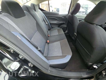 2024 Nissan Versa SV – miniatura 16