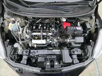2024 Nissan Versa SV – miniatura 27