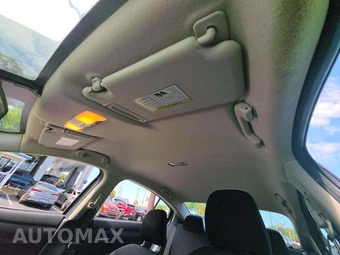 2024 Nissan Versa SV – miniatura 11