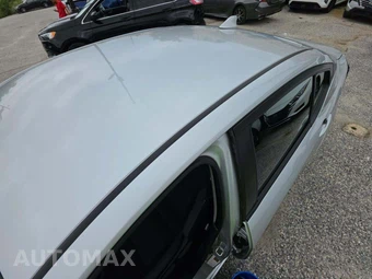 2024 Nissan Versa SV – miniatura 12