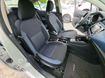 2024 Nissan Versa SV – miniatura 18