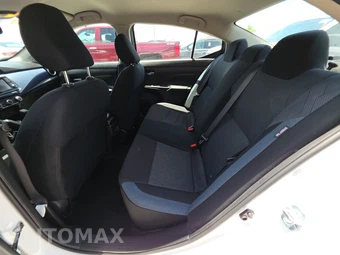 2024 Nissan Versa SV – miniatura 13