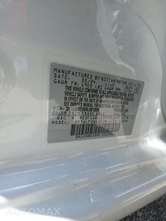 2024 Nissan Versa SV – miniatura 14