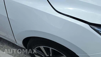 2024 Nissan Versa SV – miniatura 20