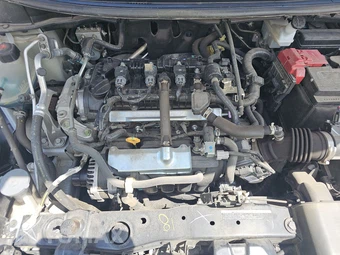 2024 Nissan Versa SV – miniatura 15