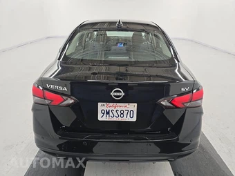 2024 Nissan Versa SV - miniatura 5