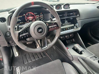 2024 Nissan Z NISMO - miniatura 10