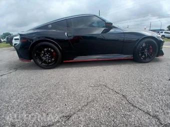 2024 Nissan Z NISMO - miniatura 5