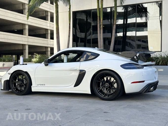 2024 Porsche 718 Cayman GT4 RS - miniatura 23