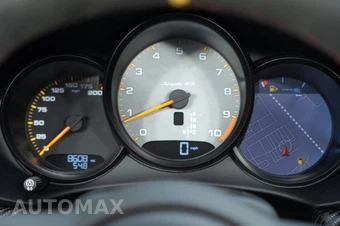 2024 Porsche 718 Spyder RS - miniatura 17