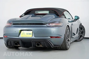 2024 Porsche 718 Spyder RS - miniatura 3