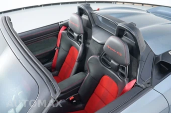 2024 Porsche 718 Spyder RS - miniatura 34