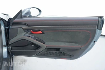 2024 Porsche 718 Spyder RS - miniatura 38