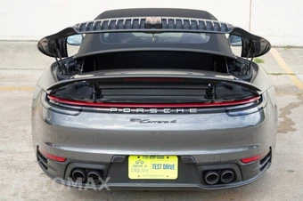 2024 Porsche 911 Carrera 4 Cabriolet - miniatura 48