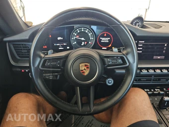 2024 Porsche 911 Carrera 4 Coupe – miniatura 10