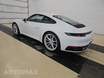 2024 Porsche 911 Carrera 4 Coupe – miniatura 6