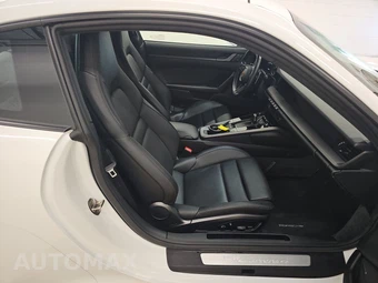 2024 Porsche 911 Carrera 4 Coupe – miniatura 8