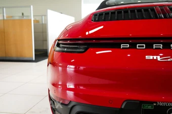 2024 Porsche 911 Carrera S Cabriolet - miniatura 11