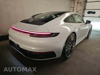 2024 Porsche 911 Carrera - miniatura 3
