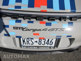 2024 Porsche 911 Targa 4 GTS - miniatura 15