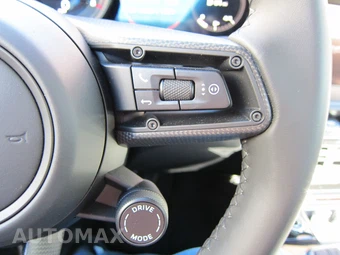 2024 Porsche 911 Targa 4 GTS - miniatura 21