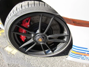 2024 Porsche 911 Targa 4 GTS - miniatura 28